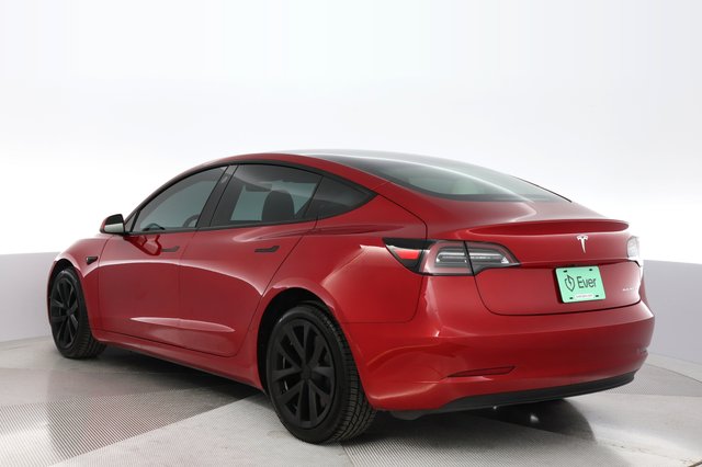 2022 Tesla Model 3 — photo 11 of 22
