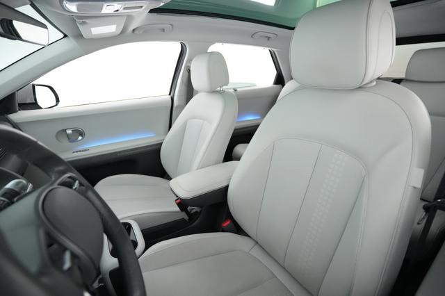2023 Hyundai IONIQ 5 — photo 3 of 25