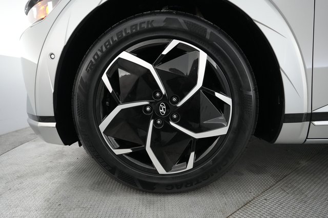 2023 Hyundai IONIQ 5 — photo 15 of 25