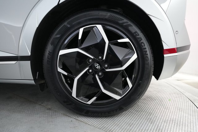 2023 Hyundai IONIQ 5 — photo 7 of 25