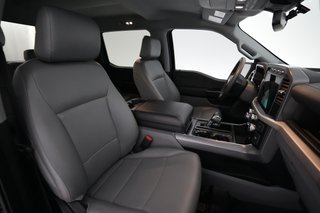 2023 Ford F-150 Lightning — photo 4 of 15