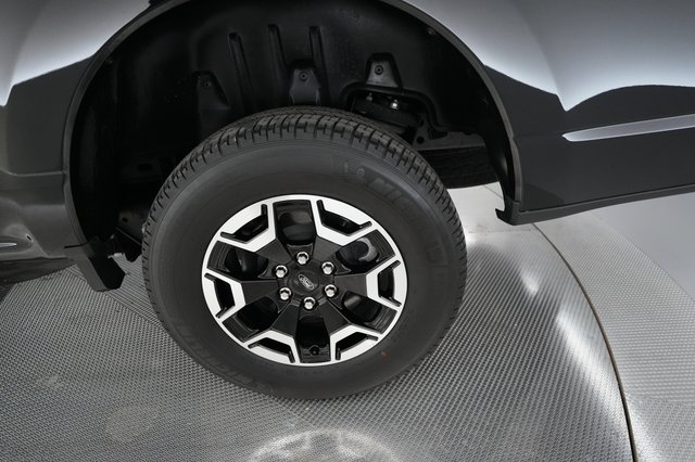2023 Ford F-150 Lightning — photo 9 of 15