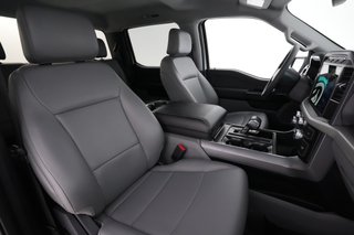 2023 Ford F-150 Lightning — photo 12 of 21
