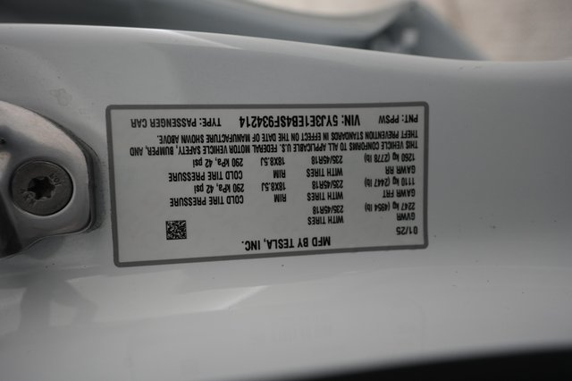 2025 Tesla Model 3 — photo 21 of 21