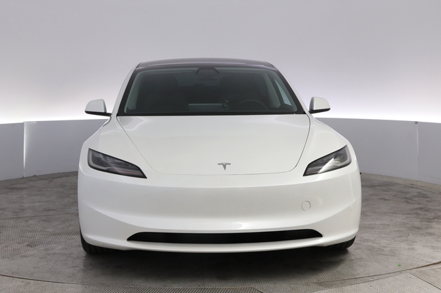 2025 Tesla Model 3
