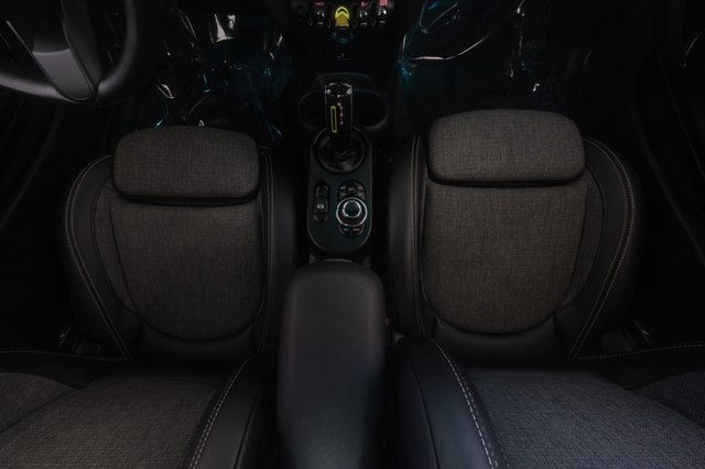 2022 MINI Cooper SE