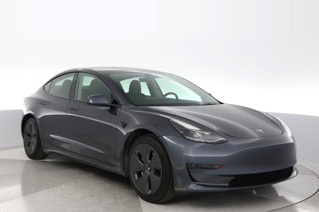 2023 Tesla Model 3 — photo 9 of 24