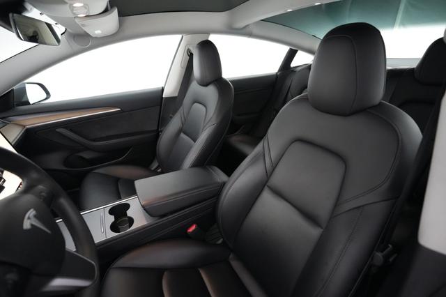 2023 Tesla Model 3 — photo 3 of 24