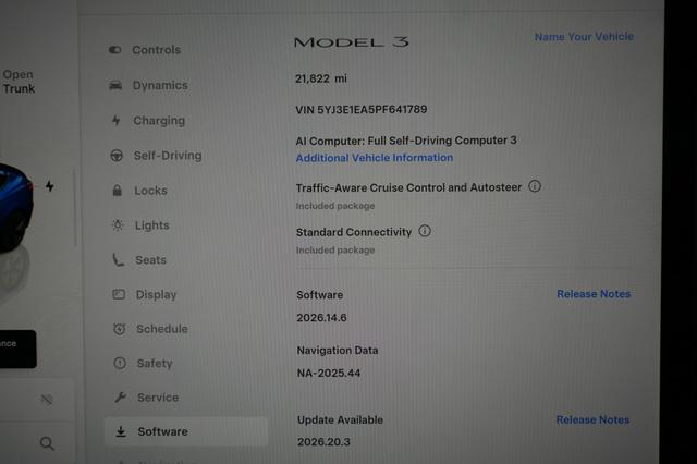 2023 Tesla Model 3 — photo 5 of 21