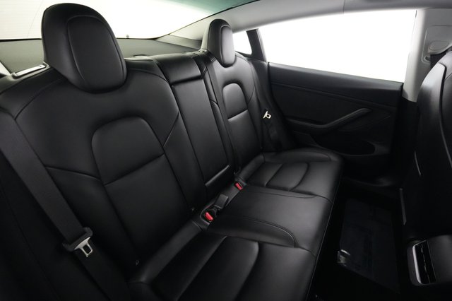 2023 Tesla Model 3 — photo 4 of 21