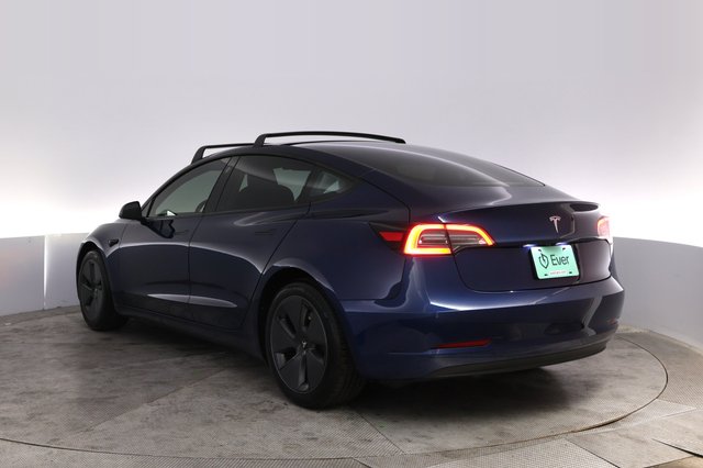 2023 Tesla Model 3 — photo 13 of 21
