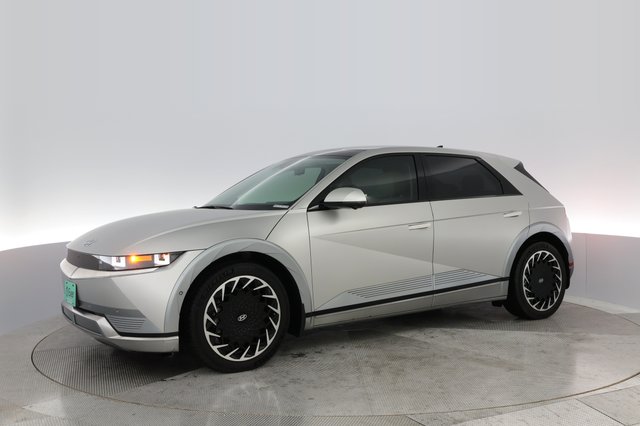 2024 Hyundai IONIQ 5 — photo 12 of 31
