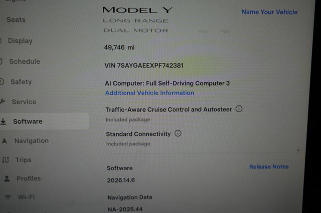 2023 Tesla Model Y — photo 5 of 24