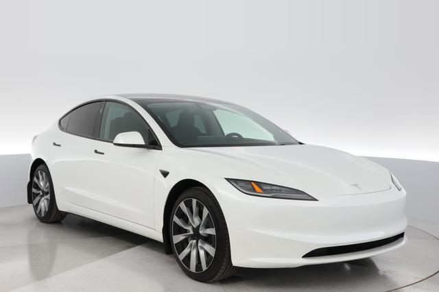 2025 Tesla Model 3 — photo 9 of 24