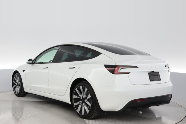 2025 Tesla Model 3