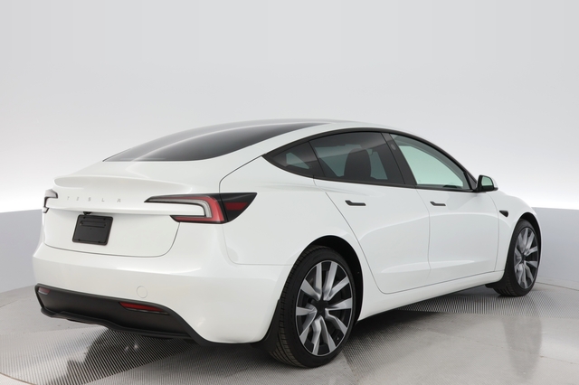 2025 Tesla Model 3