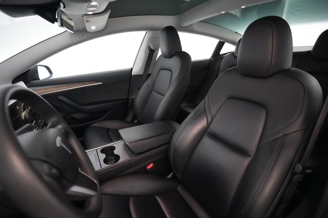 2023 Tesla Model 3 — photo 3 of 24