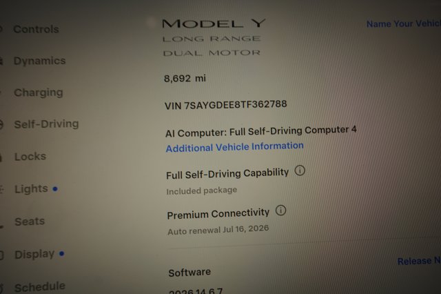 2026 Tesla Model Y — photo 5 of 21