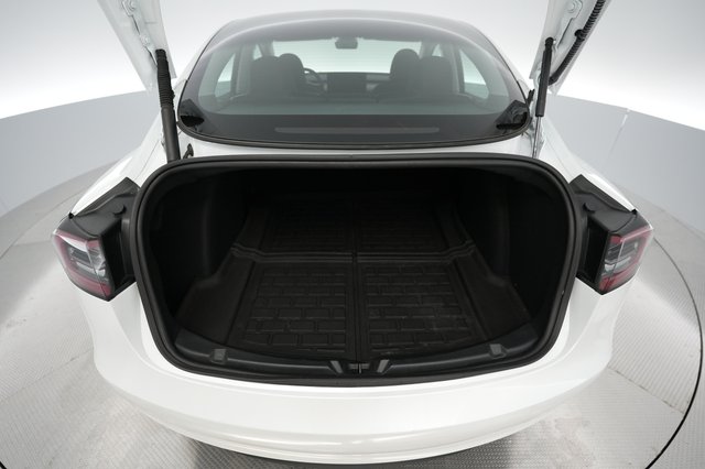 2023 Tesla Model 3 — photo 6 of 21