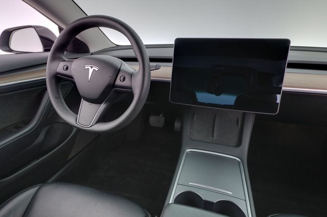 2022 Tesla Model 3 — photo 20 of 23