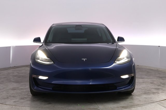 2019 Tesla Model 3 — photo 9 of 29