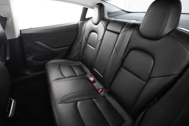 2019 Tesla Model 3 — photo 19 of 29