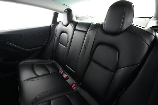 2022 Tesla Model 3 — photo 19 of 22