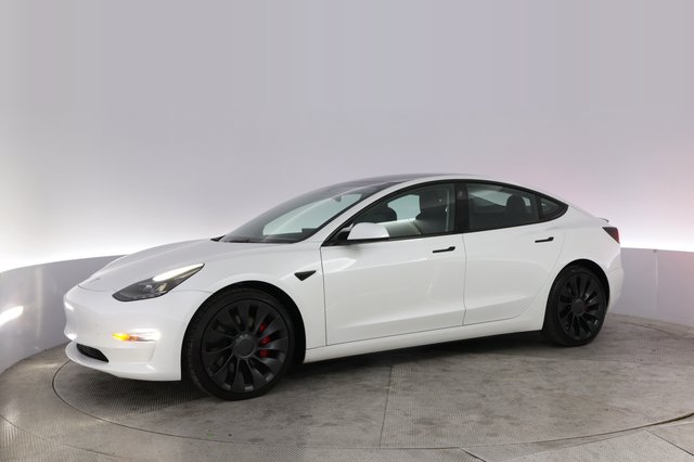2022 Tesla Model 3 — photo 14 of 22