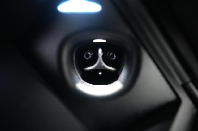 2025 Tesla Cybertruck — photo 8 of 20