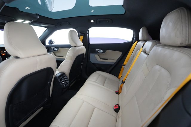 2022 Polestar 2 — photo 15 of 20