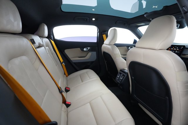 2022 Polestar 2 — photo 17 of 20