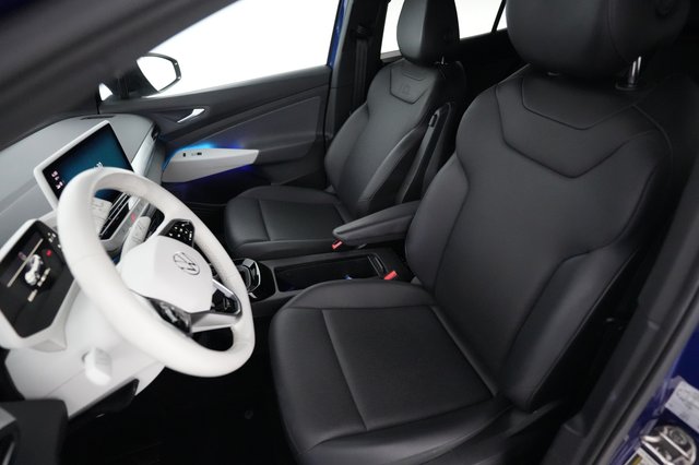 2021 Volkswagen ID.4 — photo 3 of 21