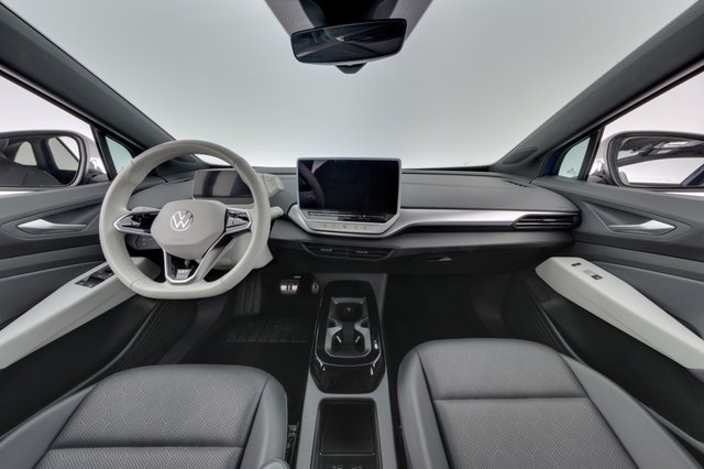 2021 Volkswagen ID.4 — photo 19 of 21