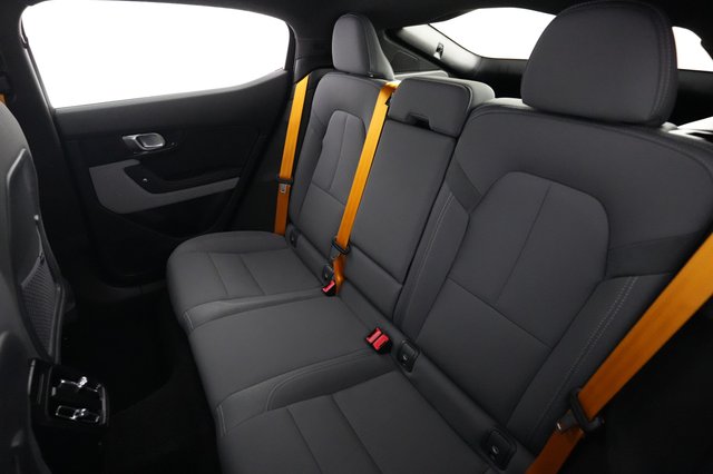 2021 Polestar 2 — photo 19 of 27