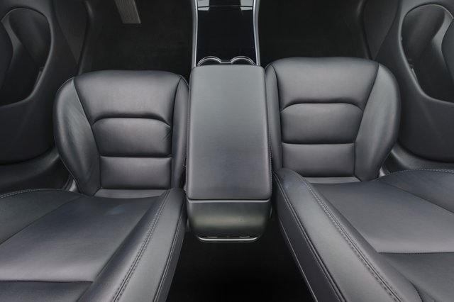 2019 Tesla Model 3 — photo 22 of 24