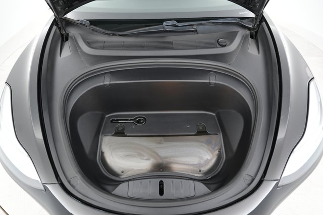 2019 Tesla Model 3 — photo 23 of 24