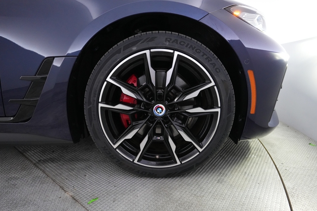 2023 BMW i4