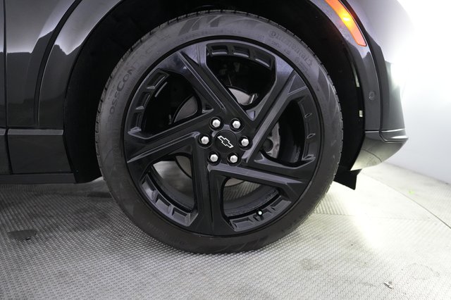2024 Chevrolet Equinox EV — photo 16 of 23