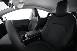 2026 Tesla Model Y — photo 3 of 22