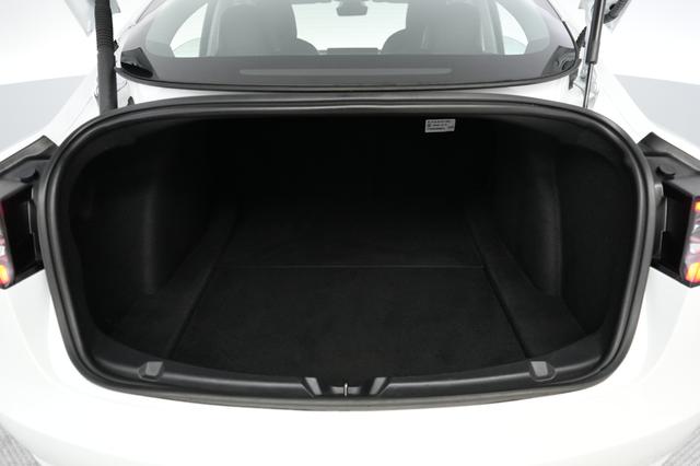 2021 Tesla Model 3 — photo 6 of 21