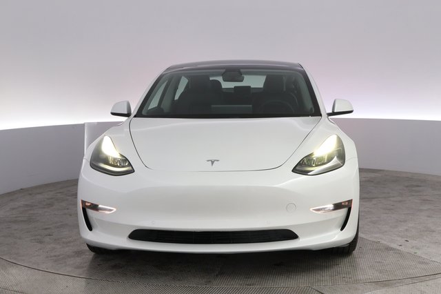 2021 Tesla Model 3 — photo 9 of 21