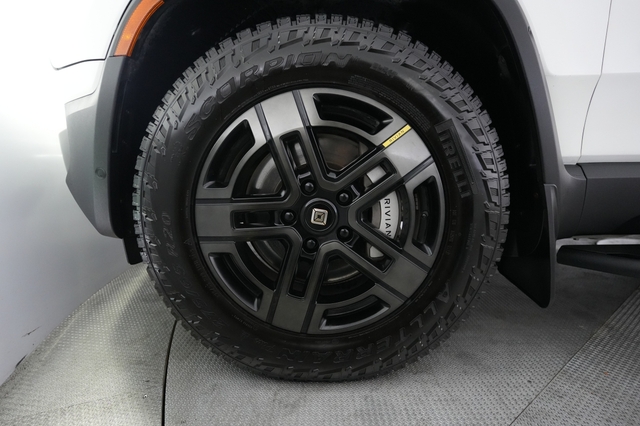 2023 Rivian R1T