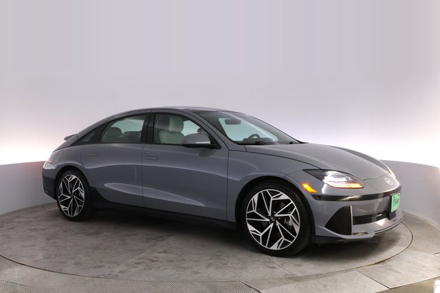 2023 Hyundai IONIQ 6 — photo 11 of 22