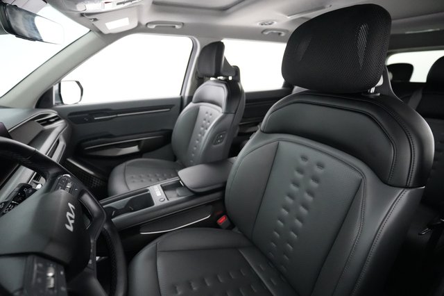 2024 Kia EV9 — photo 3 of 29