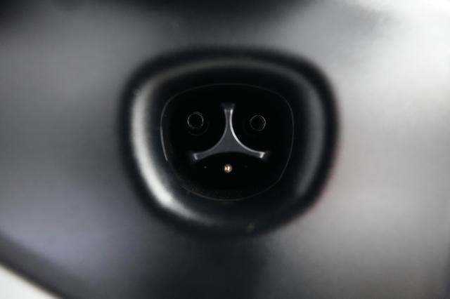 2026 Tesla Model Y — photo 8 of 23