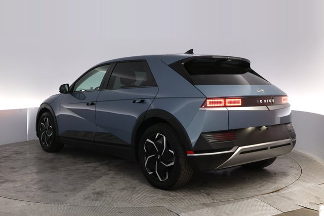 2024 Hyundai IONIQ 5 — photo 13 of 26