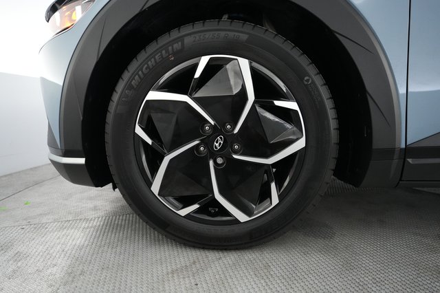 2024 Hyundai IONIQ 5 — photo 15 of 26