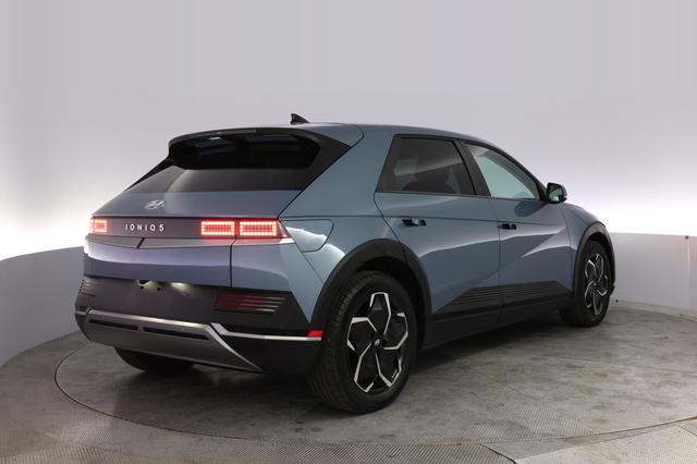 2024 Hyundai IONIQ 5 — photo 2 of 26