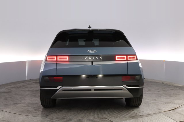 2024 Hyundai IONIQ 5 — photo 12 of 26