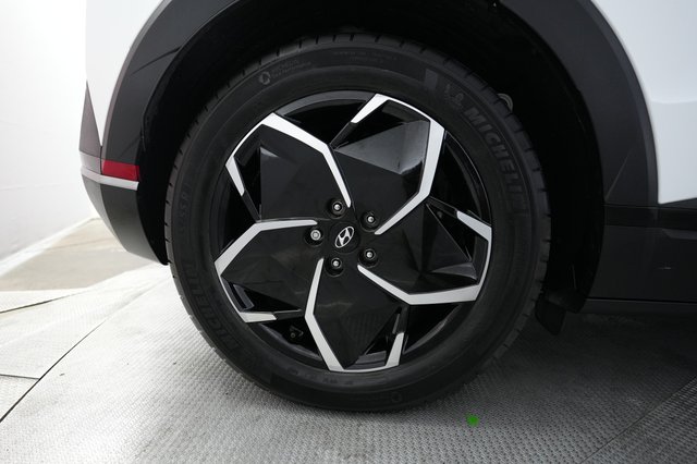 2024 Hyundai IONIQ 5 — photo 17 of 26